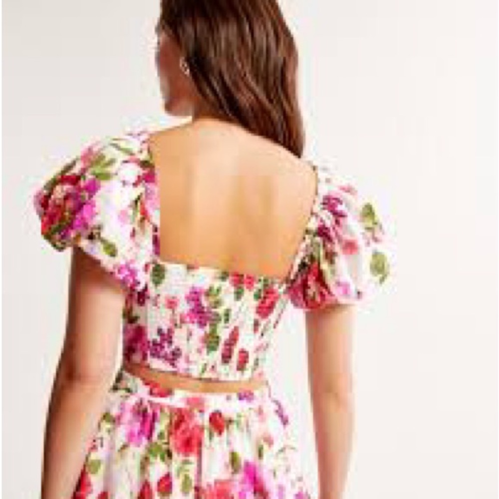Abercrombie & Fitch Floral Set - Picture 3 of 11